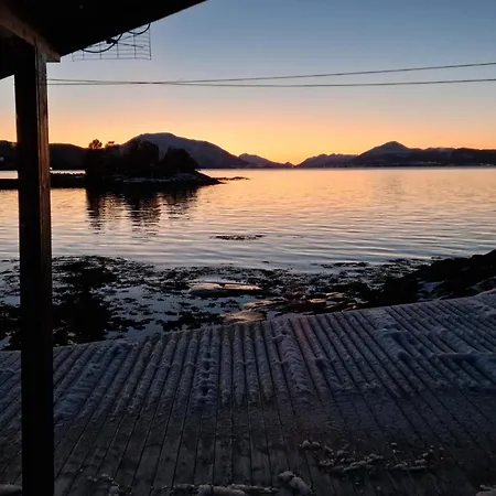 3 Bedroom Beautiful In Oydegard Aspa